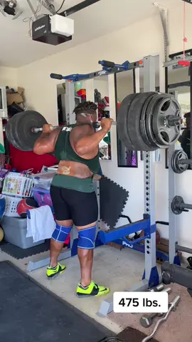 Cruising through this double. Nervous system is starting to fire just in time for big tosses. #BOUTDAT #shotput #thrower #70Feet #fyp #foryou #throwertok #trackandfield #athlete #lifttok