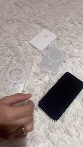 Capa e bateria MagSafe ❤️ #iphone #fy #fyp #iphone12 #trending