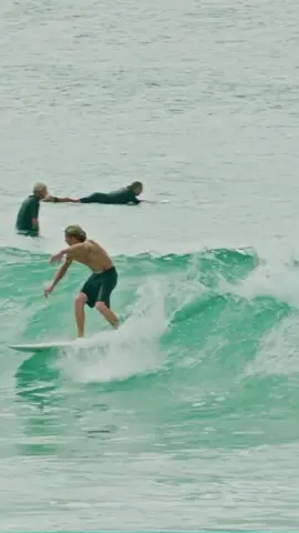 Send it 🔥 ( 🎥 @LUKE ) #Unreel #ExtremeSports #Extreme #Surf #Air #Crazy #Viral