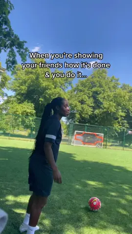 Top bins, no look? There you go #freekick #topbins #footballtiktok #football #Soccer #fyp #foryoupage