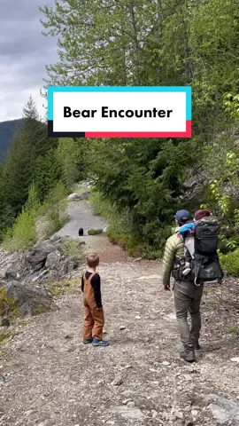 My 6 yr old as calm as a cucumber. #bearencounter #himingwithkids #outdoorsfamily #crazyvideo