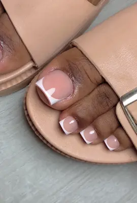 Acrylic toes 🤍✨#fyp #blackgirlmagic #trending #goviral #nailstren #ticktockgh #accragh #foryoupage #ghananailtech #trending