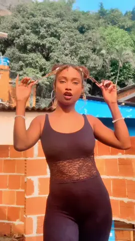 Pras novinhas do tiktok #livinho #prasnovinhasdotiktok #viral #dancevideo #trend #favela #dancer #viraisbrasil