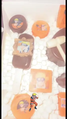 #birthdaytreats #chocolatelover #anime #naruto #narutotreats #animeparty #bronxny #chocolatetreats #oreos #ricecrispytreats #cakesicles #edibleimages #smashable #animelovers follow my instagtam
