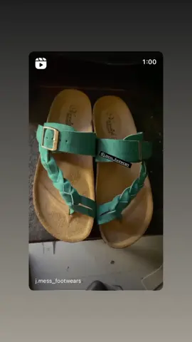 Ladies 💚💚💚 #explorepage #explore #slippers #mens #fashiontiktok #meanfashion #lagosweddings #abujaweddings #lagosbabes #yorubawedding #bellanaijaweddings #style #fashiondesigner #handmade #art #artwork #ladies #tiktoknigeria🇳🇬