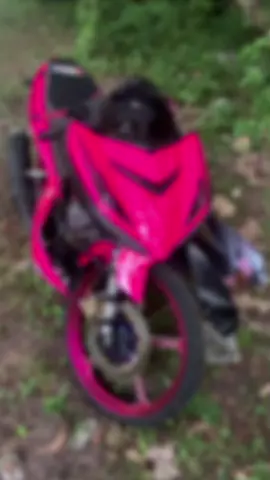 Bila tgk moto ney pla yg Lucu kepala nya sampai patah😂@kicik_02  #y15pinkviral