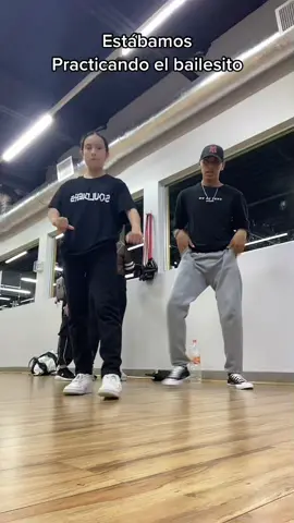 El que más se equivoca jaja @Mía Camila