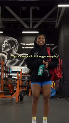 No because it was 112 degrees today and i still showed up in my hoodie🫠😭 #GymTok #gymhumor #gymfit #fitnesstok #FitTok #arizonaheat #arizonasummer #fyp
