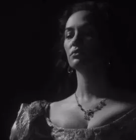 she would sleep, she would wake, she would walk. #fyp #foryou #foryoupage #thehauntingofblymanor #thobm #violawilloughby #viola #thobmedit #edits #edit #netflixedit
