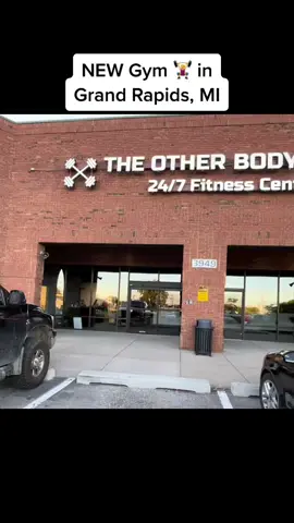 Please come checkout our new gym TODAY!! WE ARE OPEN 😍😍😍  3949 28th st #grandrapidsmichigan #grandrapids #Fitness #gym #grandopening