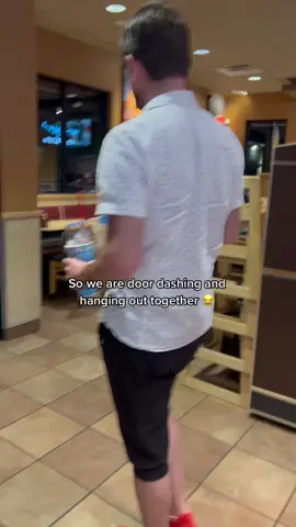 If your man won’t hustle with you dump him 😂 #sidehustle #sidehustleideas #doordash #hustle #hustlecheck #datenight