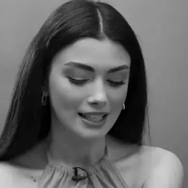 Biriyle arama mesafe koymuşsam bu kesinlikle benimle ilgili değildir. Bana ne olduğunu sorgulayan önce ne yaptığını hatırlasın. Instagram | miracolo.pg#miracolo #özgeyağız #keşfet #foryou #miracolopg