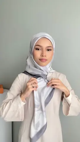 Our latest printed scarves collections! Quick and easy tutorial on how you can style our square / shawl daily! ❤️ #fyp #hijabtutorial #modest