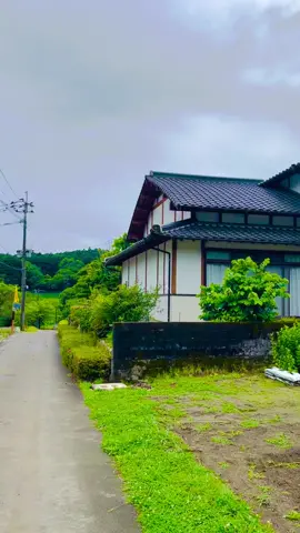 Beautiful house 🏡  #japan #foryou #countryside #fukuoka @Nature Journal