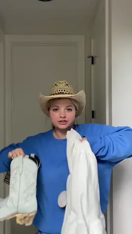 I am satisfied with my western FINDS🤠 #cowgirl #fyp #haul #shoppinghaul #westernclothing
