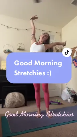 Hello yogis :) here are some little good morning stretchies you can do right after waking up to start your day!! These poses always make me feel so good and ready for the day ahead! #StJudeDadPhotos #yoga #yogaeverydamnday #yogisoftiktok #yogagirl