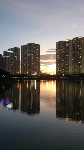 Chiều hoàng hôn Công viên Thanh Xuân #duychris #photography #nikon #sunset #filters #longexposure