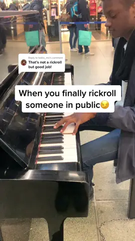 Reply to @bakla_mo had to switch it up😂 #piano #rickroll