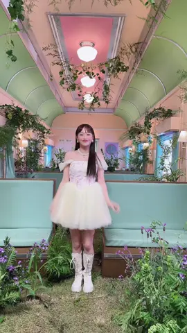 뒤집어 뒤집어🔁😜#이달의소녀 #LOONA #플립댓 #FlipThat #츄 #Chuu #플립댓_챌린지 #FlipThat_Challenge