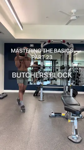 The Perfect Way to increase shoulder mobility. #viral #fyp #calisthenics #handstand