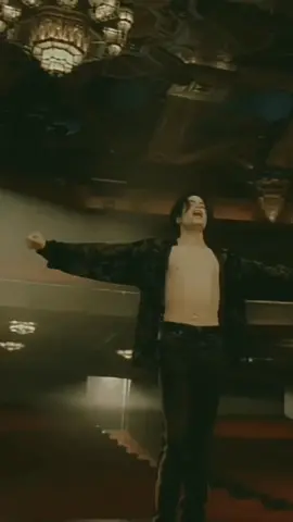 You are not Alone #michaeljackson #reidopop #moonwalker #mj #pop #musica #clipe #romantico #spotify #foryou #fpy #fpyシ #foryoupage #viral #tbt #brasil #riodejaneiro