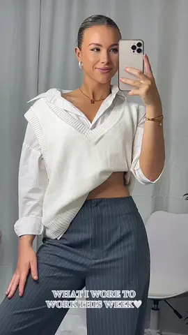 What I wore to work this week✨ #beautysalon #homesalon #lionessbeautyco #beautytherapy #beautytherapist #SmallBusiness #workfromhome #treatyourself #lashextensions #lashtech #lashartist #volumelashextensions #megavolumelashextensions #brows #browshaping #browlamination #whatiwore #outfitinspo #OOTD #outfitoftheday #workoutfit