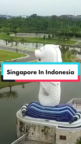 Down to the statues along Singapore River #mustsharenews #tiktoksg #sgnews #EntertainmentNews #medan