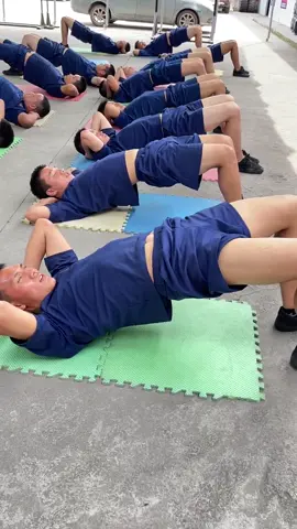消防员体能训练！#abs #腹肌男孩 #消防员 #大长腿 #腹肌 #腰马合一 #心动 #肌肉 #型男