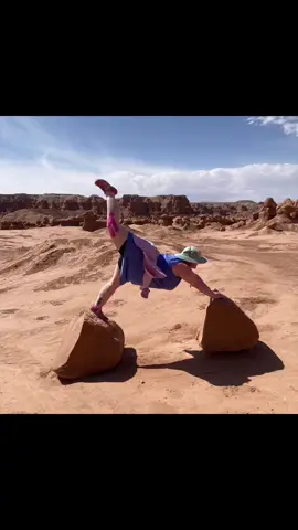 Utah vacation & the #diverse #kidlit #BookTok recs it inspired! #travel #librarytok #library #books #picturebooks #graphicnovels #mglit #yalit