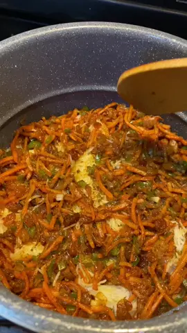 اذا طلبوني رز عالسريع 😋🫰🏻 #كبسه #رز #كبسة #عشانا #غداء #viral #WondersComeTrue #fyp #fypシ #foryoupage