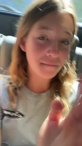 follow me @1maggie.spams