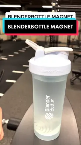 Kind of a fun gym accessory💪 #blenderbottle #GymTok #GymLife #itswhatsinside