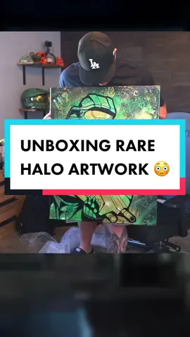 This turned out SOOO sick! I’m stoked 😳 Artist: @503renaissance #Halo #haloinfinite #artwork #unboxing #gaming #halotiktok #haloclips #art #gamingtiktok #bigrobenergy #unbox