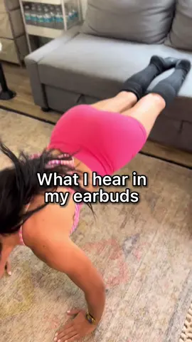 I forgot he was there 😳 #marriagehumor #fitmoms #couplecomedy #girlfarts #workoutgirl #fitmomsoftiktok