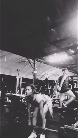 #chicasfit #gym #bailesdetiktok #ropafit #motivaciongymfitness