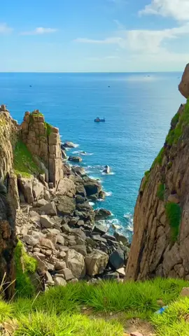 Nếu bạn thấy video này, có nghĩ là vũ trụ đang kêu gọi bạn đấy =)) #phuyen #hellophuyen #tiktoktravel #travelvietnam