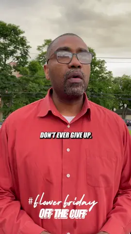 “Never give up! Ask God for strength”💐❤️ . On a mission to inspire the world. One story at a time. #friday #flowers #give #grateful #Love #blessings #tiktok #inspiration #offthecuff #flowerfriday #movement #kindness #grace #share