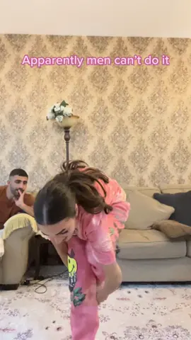 😂😂😂😂 #arabiccouple #fyp #flexiblechallenge