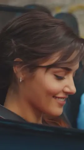 Kayanin mo yung kilig Eda! Lol! #sencalkapimi #edayildiz #serkanbolat #handeercel #kerembursin #turkishseries #fyp #foryou #foryoupage