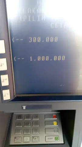 Mentahan Ngambil Uang Di ATM (Jangan Lupa Bantu Like nya Dan follow) #mentahanvideo #fypシ #atmbri💳  #pekalongan #followformorevideo