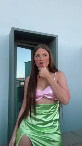 Tinha gente me vendo gravar e fiquei com vergonha kkkkkkk CHEGUEI PORTUGAL 🇵🇹🇵🇹 alguem mora aqui? To em lisboa #chango