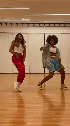 First class for the beautiful @Dina Elsherbinyy 🥰🤩 #dinaelsherbiny #dinaelsherbinylovers #dance #yarasaleh #viral #foryoupage #explore #dance