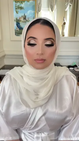 my beautiful bride daniella🤍 #bridalmakeup #makeupartist #fyp #mua #beforeandafter #makeuptransformation #makeuptransition #bride #cutcrease #glittermakeup #مكياج_عرايس