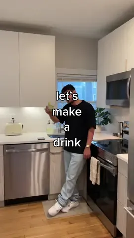 lets make a drink #cocktailtime #drinkrecipe #maragaritatime #cocktailnight #drinkwithme
