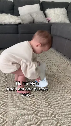 She so perfect 🙌🤍  #diaperchange #cutebaby #momlife #momtok #babytok #imdory