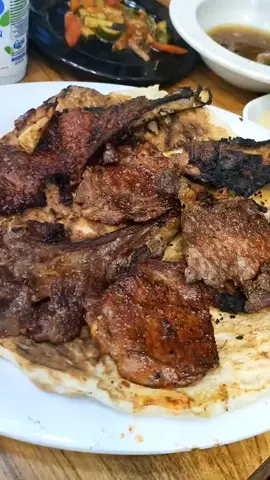 مطعم ابو ليلى في نينوى جانب الايمن احلى ضلوع واحلى غداء