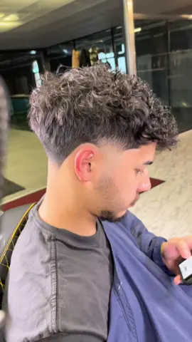 #viral #fyp #fy #tiktok #asmr #barber #schweiz #taper #foryou #foryoupage #challenge #solothurn #bern #goviralgo #goviral