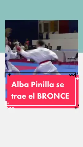 La karateka Alba Pinilla estrena el medallero español en los #juegosdelmediterráneo con un #bronce en kumité -50 kg | #karate #oran2022 #albapinilla #medalla