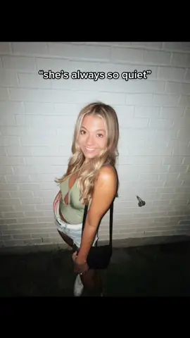 #greenscreenvideo #greenscreen just gotta get comfy first