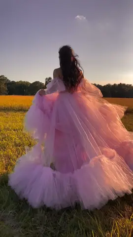 Photos at the end ❤️ fulfilled my dream of running through a field in a fluffy dress